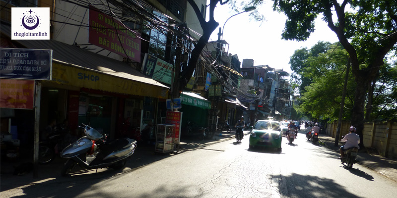 duong-hoang-hoa-tham-ngay-nay