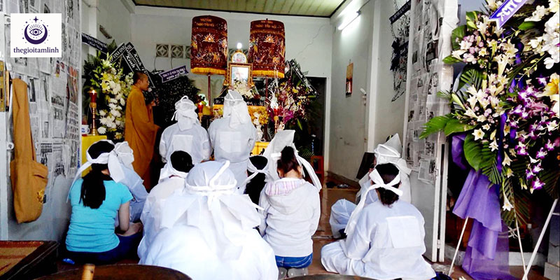 nha-co-tang-kieng-bao-lau